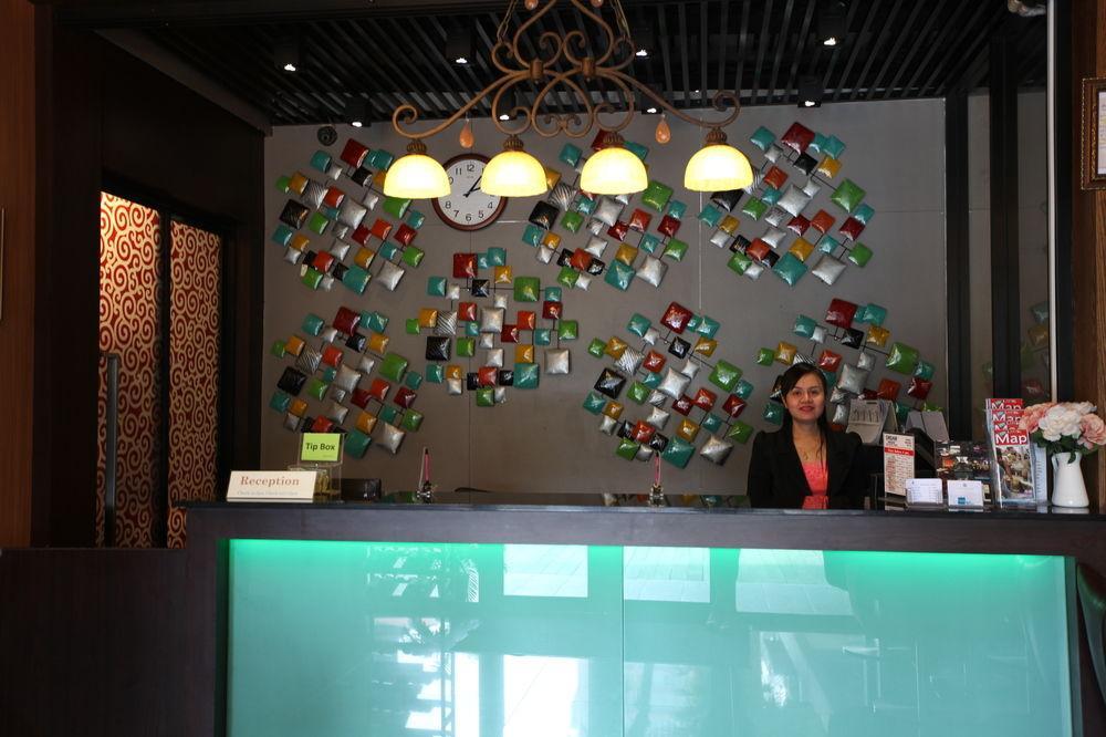 Siam Swana Hotell Bangkok Exteriör bild